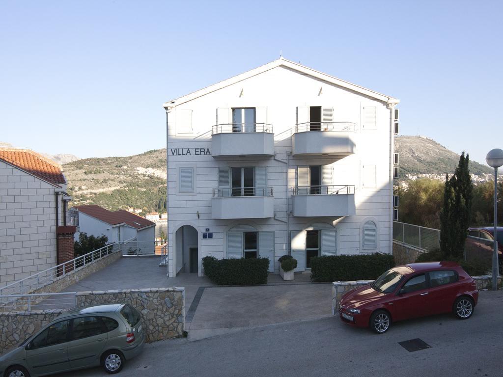 Era Apartment *